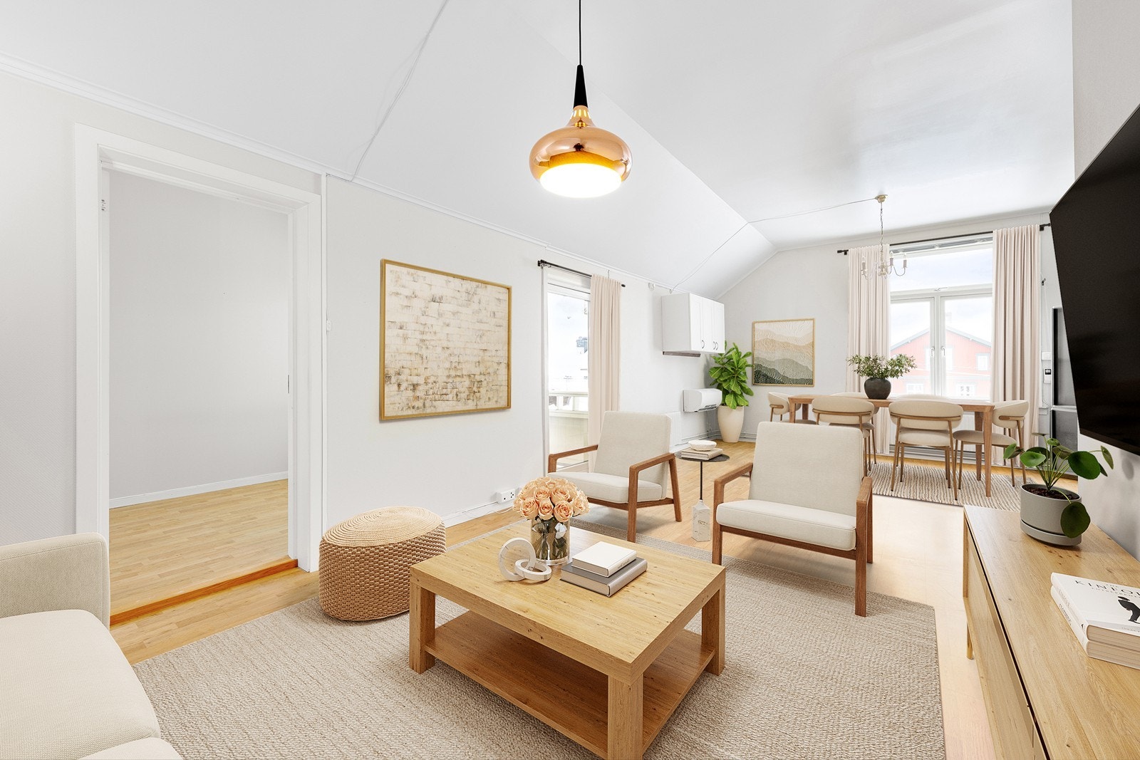 Leiligheten har en lys og åpen stue- og kjøkkenløsning. (Bildet er digitalt stylet) Galleribilde