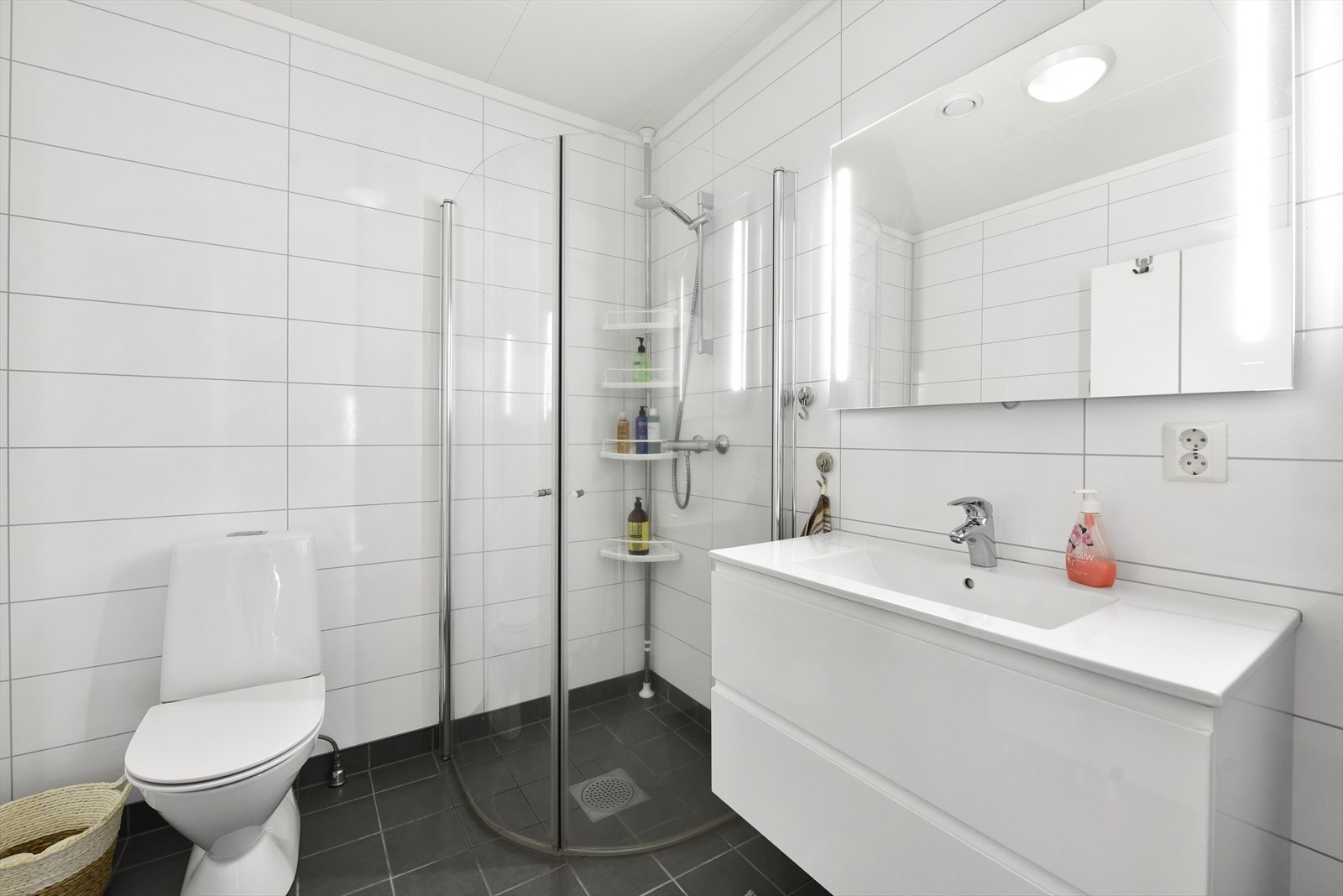 Flislagt bad Galleribilde