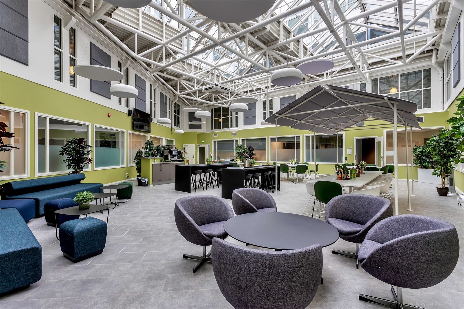 Felles atrium Galleribilde