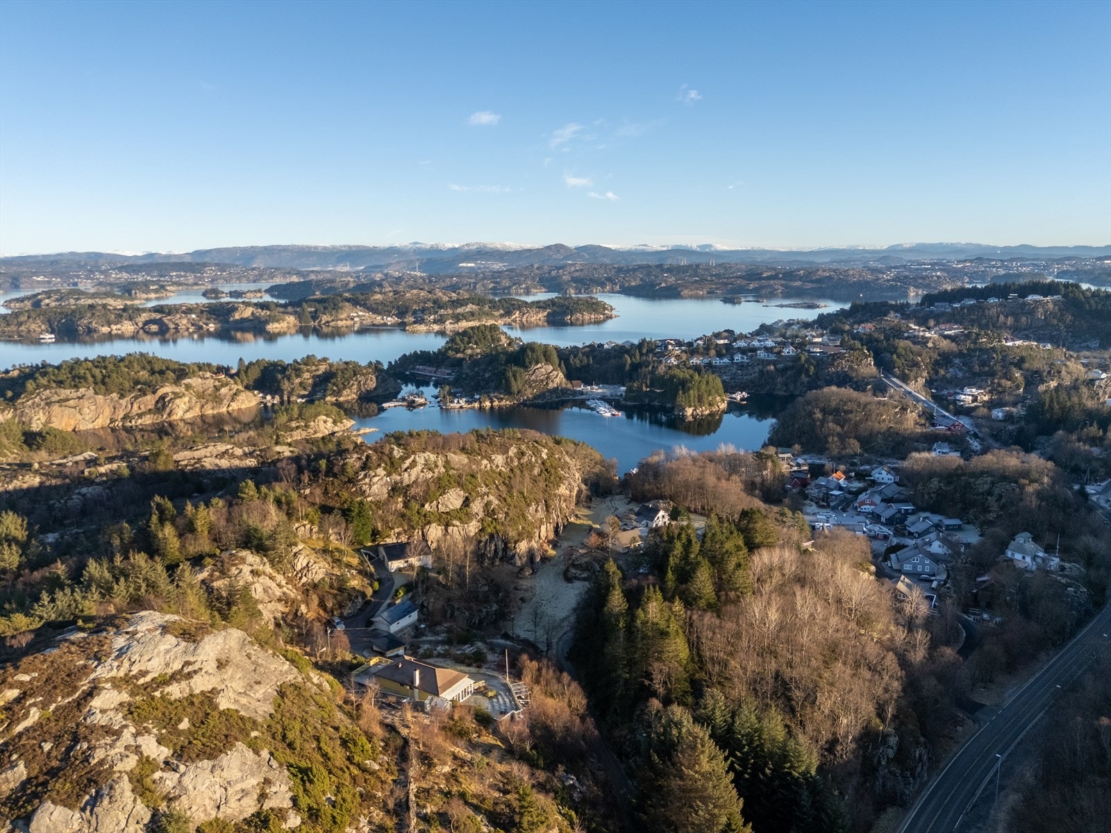 - Her har man sjøen som nærmeste nabo - Galleribilde