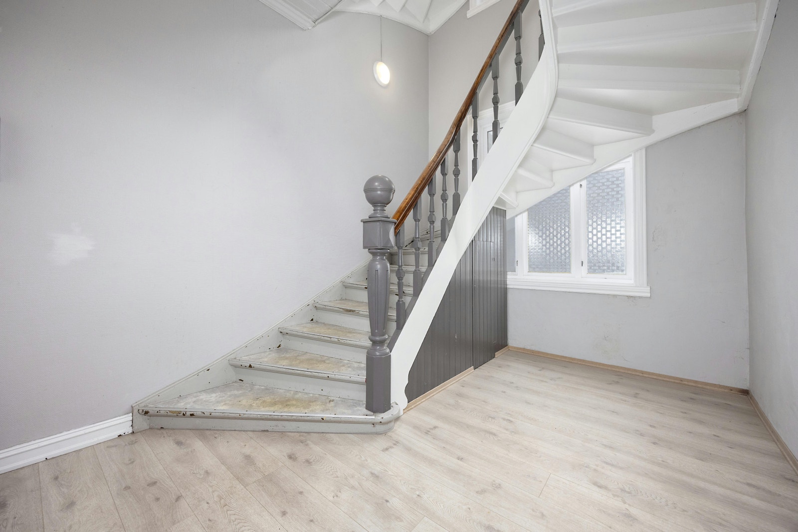 Hyggelig trappeoppgang Galleribilde