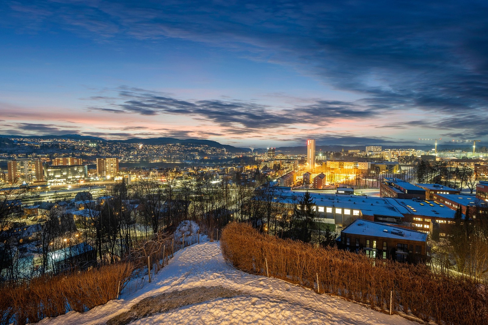 Beliggenheten er rett og slett helt fantastisk! Galleribilde