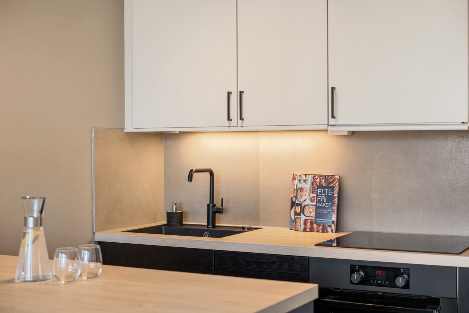 Leiligheten er oppusset i 2021 og fremstår som tidsriktig. Galleribilde