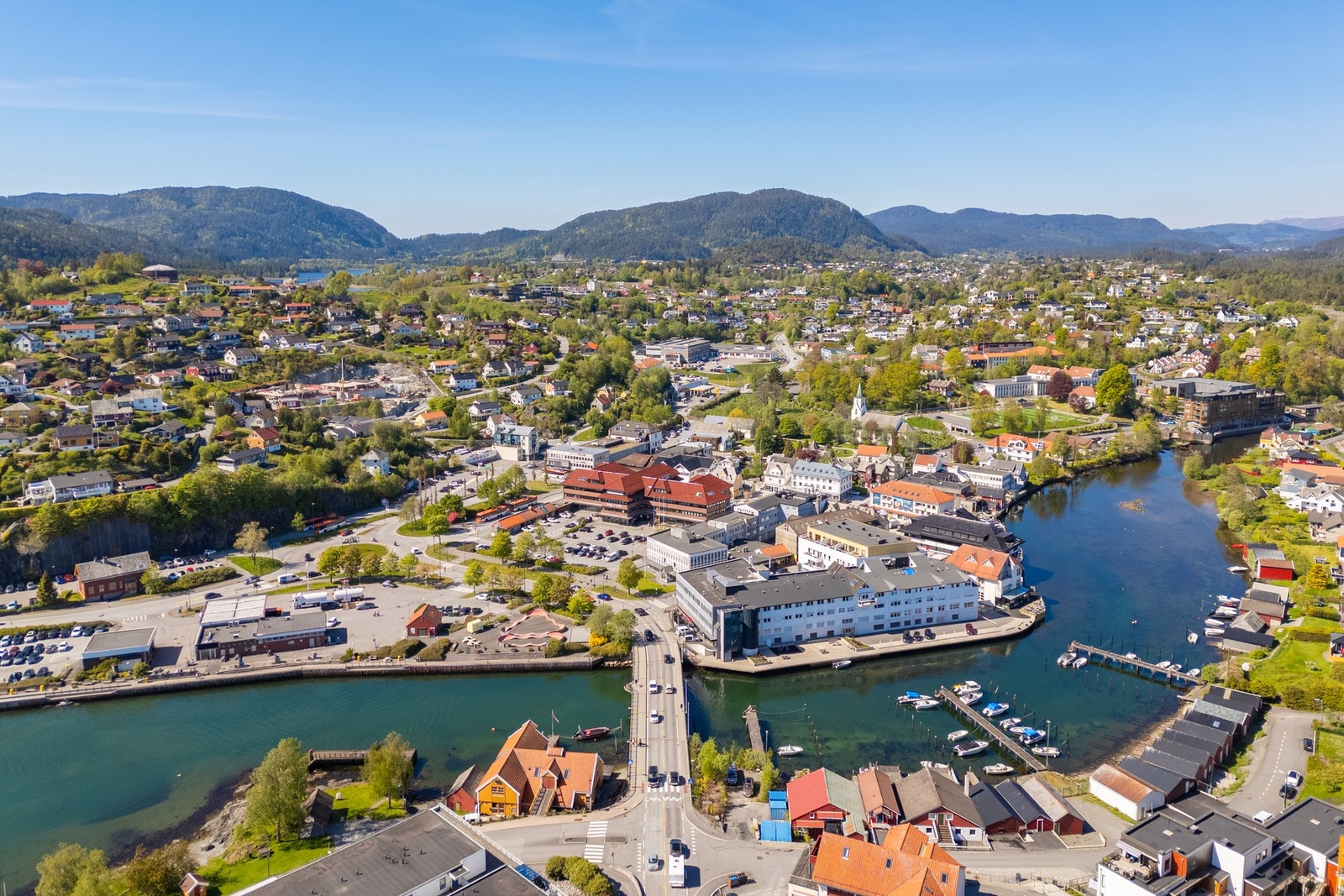 Os sentrum byr på det meste du trenger i hverdagen. Galleribilde