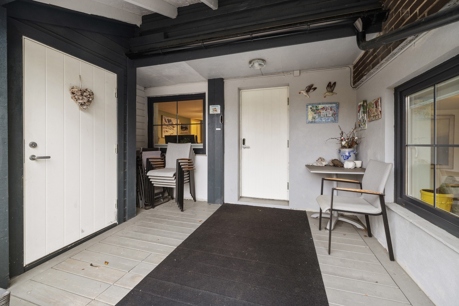 Tilliggende utebod på ca. 5 kvm. Galleribilde