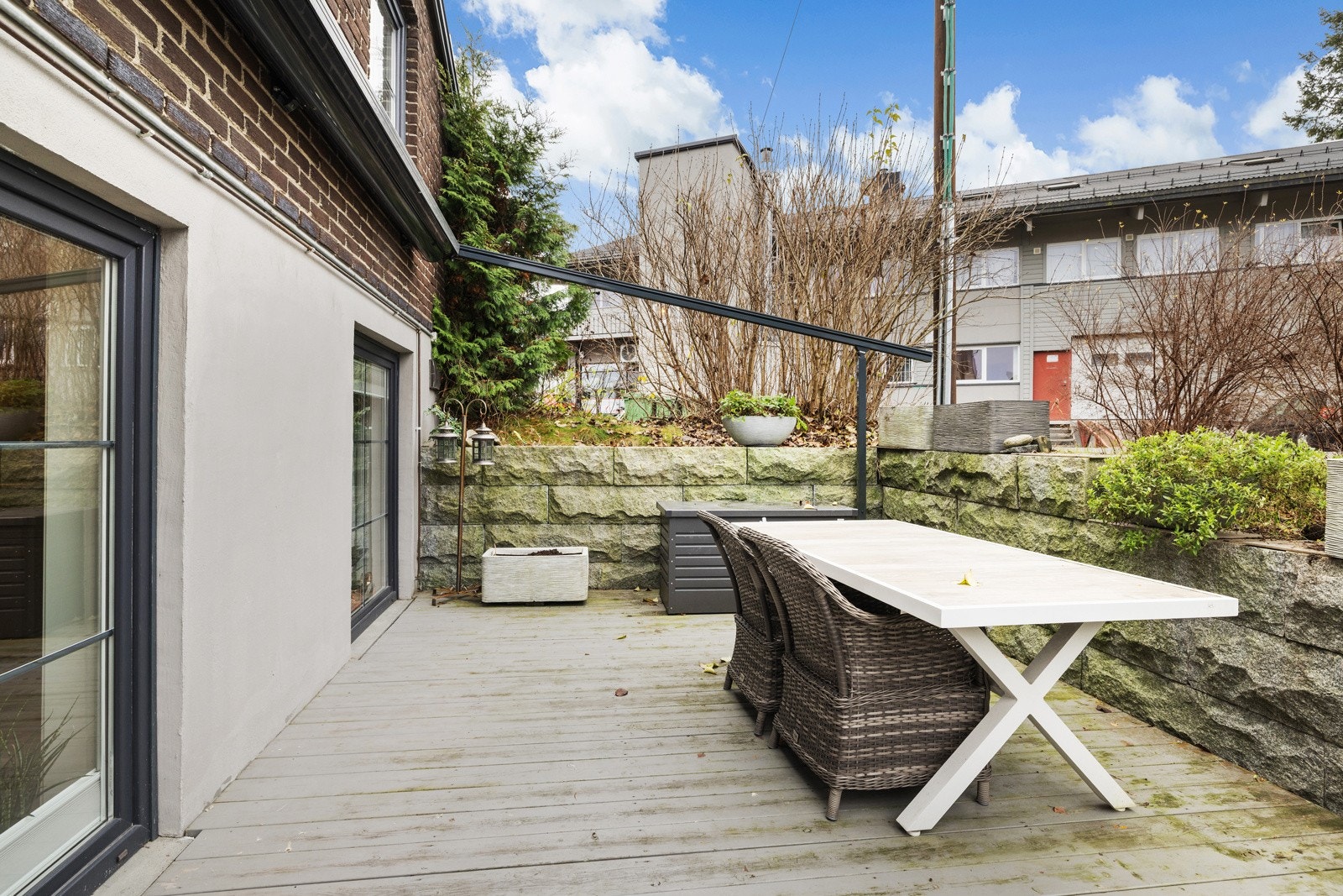 22 kvm med god plass til grill og utemøbler. Galleribilde