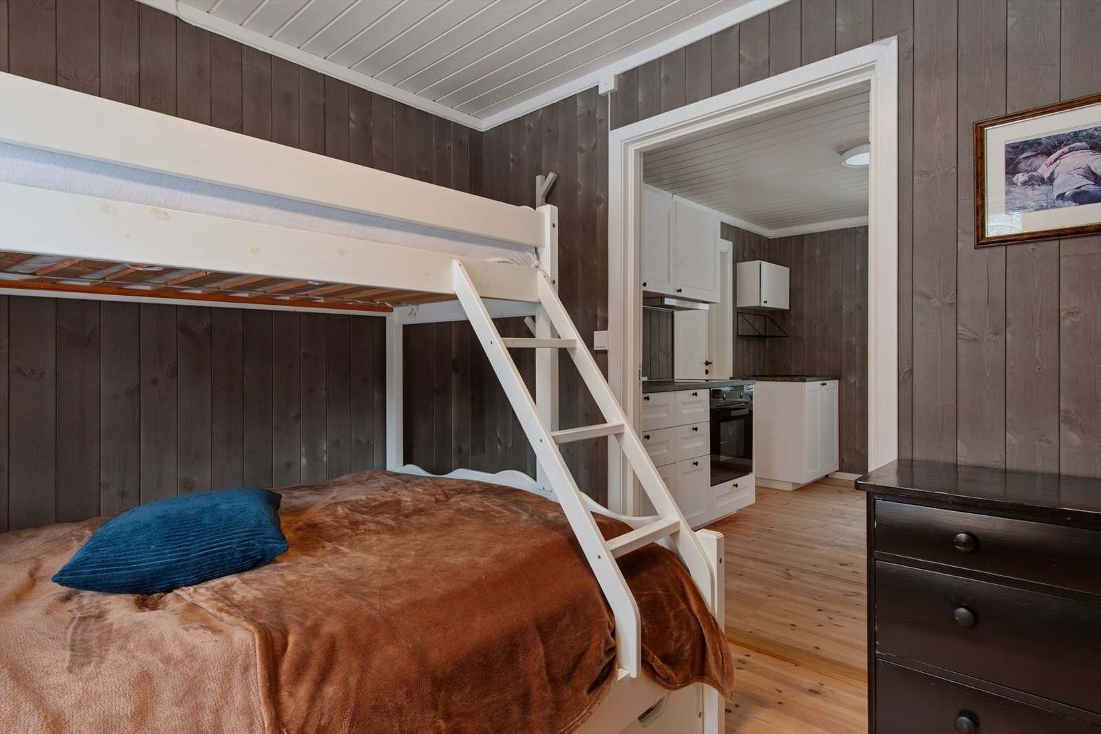 Hytta byr på to gode soverom. Galleribilde