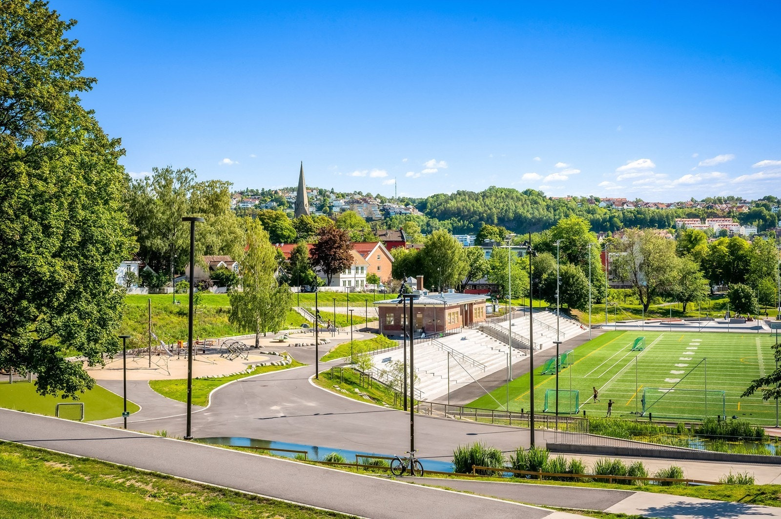 I nærheten finner du Jordal Amfi og Jordal Idrettsplass, begge rustet opp i 2020. Galleribilde