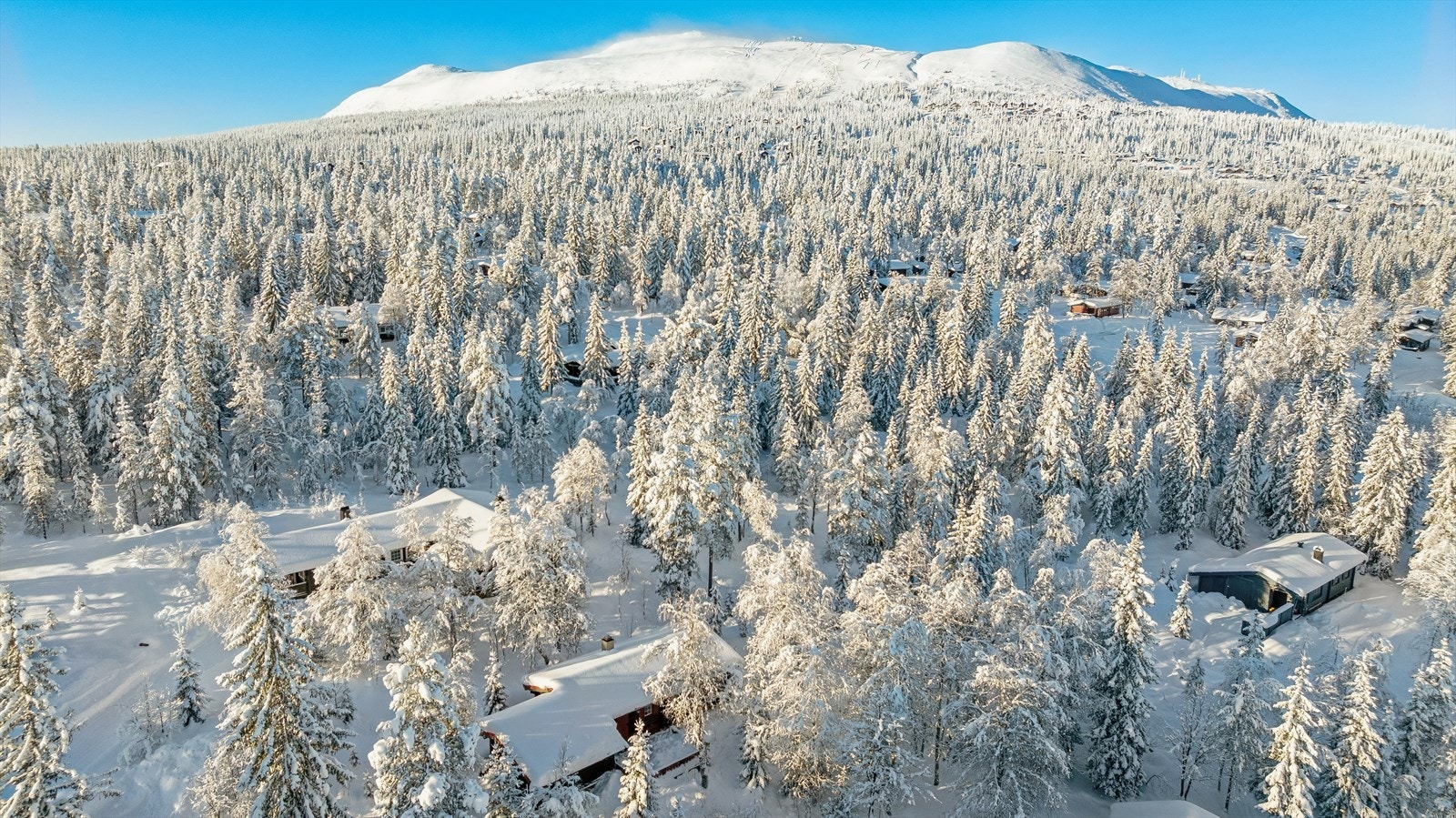 Fritidsboligen ligger ved det storslåtte fjellandskapet sørøst for Trysilfjellet. Galleribilde