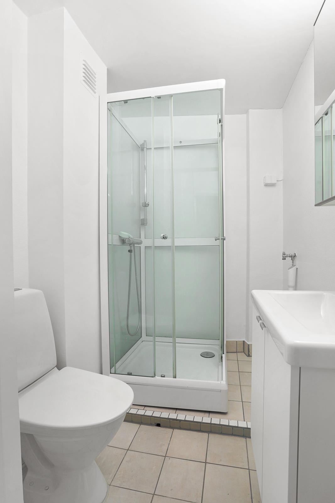 Opplegg for vaskemaskin. Galleribilde