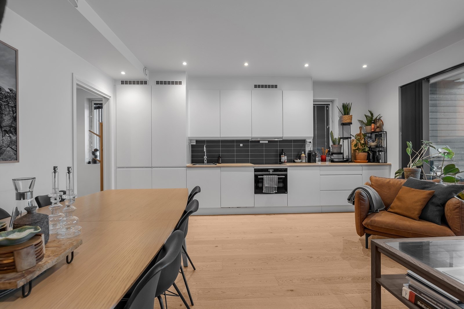 God plass til spisegruppe Galleribilde