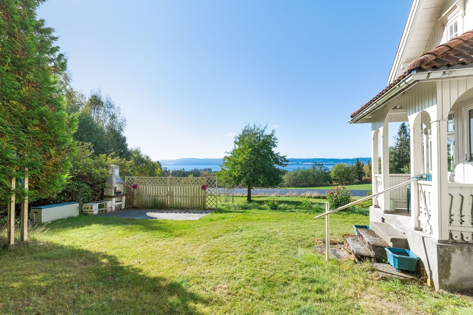 Koselig uteplass. Galleribilde