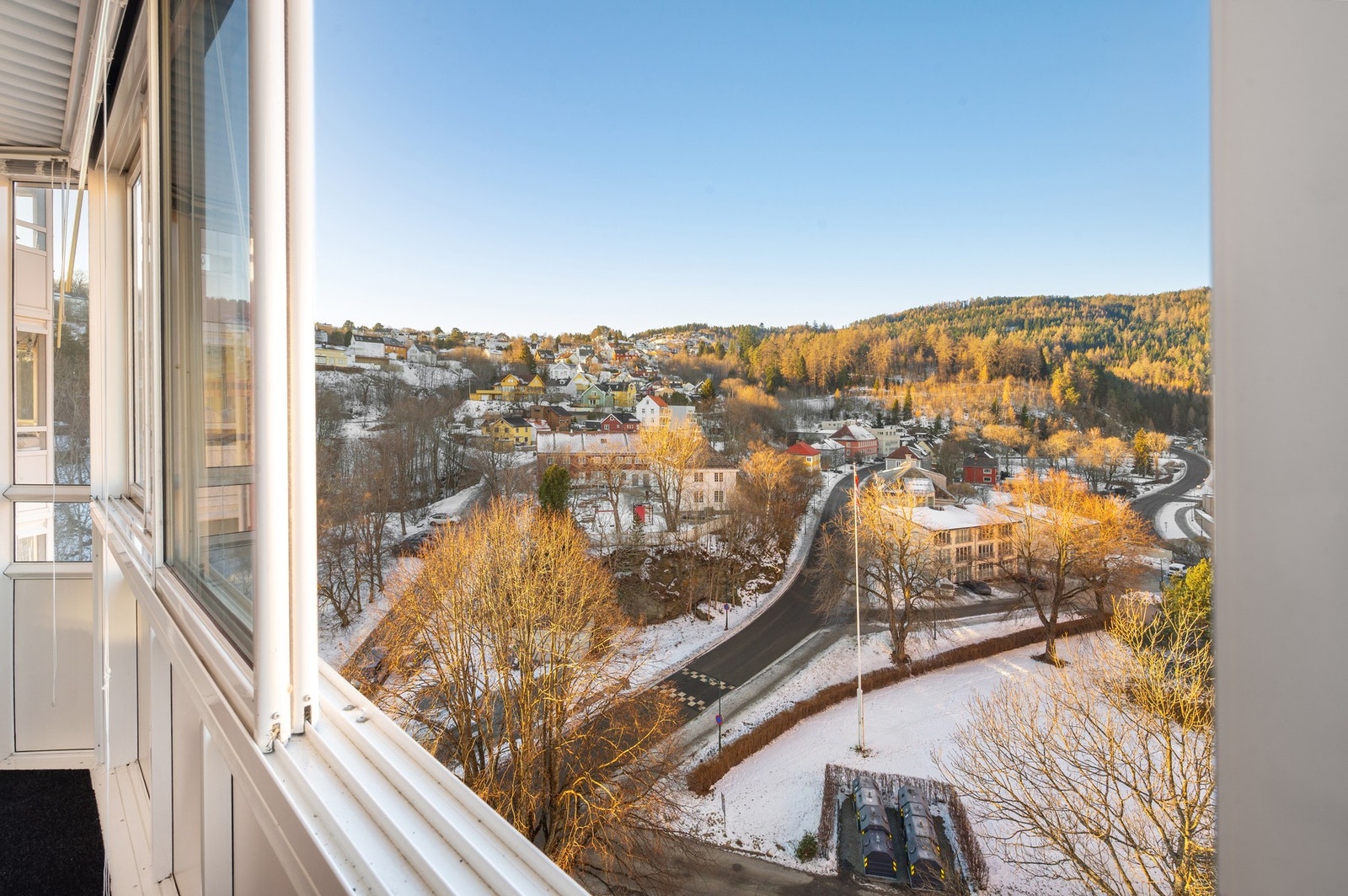 Balkongvinduene kan åpnes og lukkes etter eget behov. Galleribilde