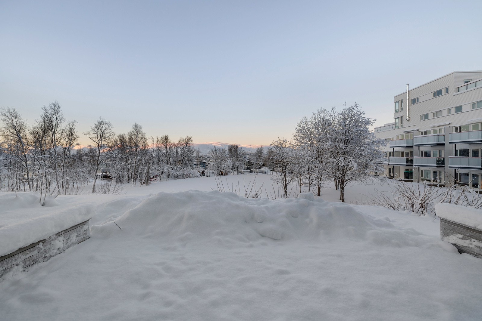 Utsikt fra markterrasse Galleribilde