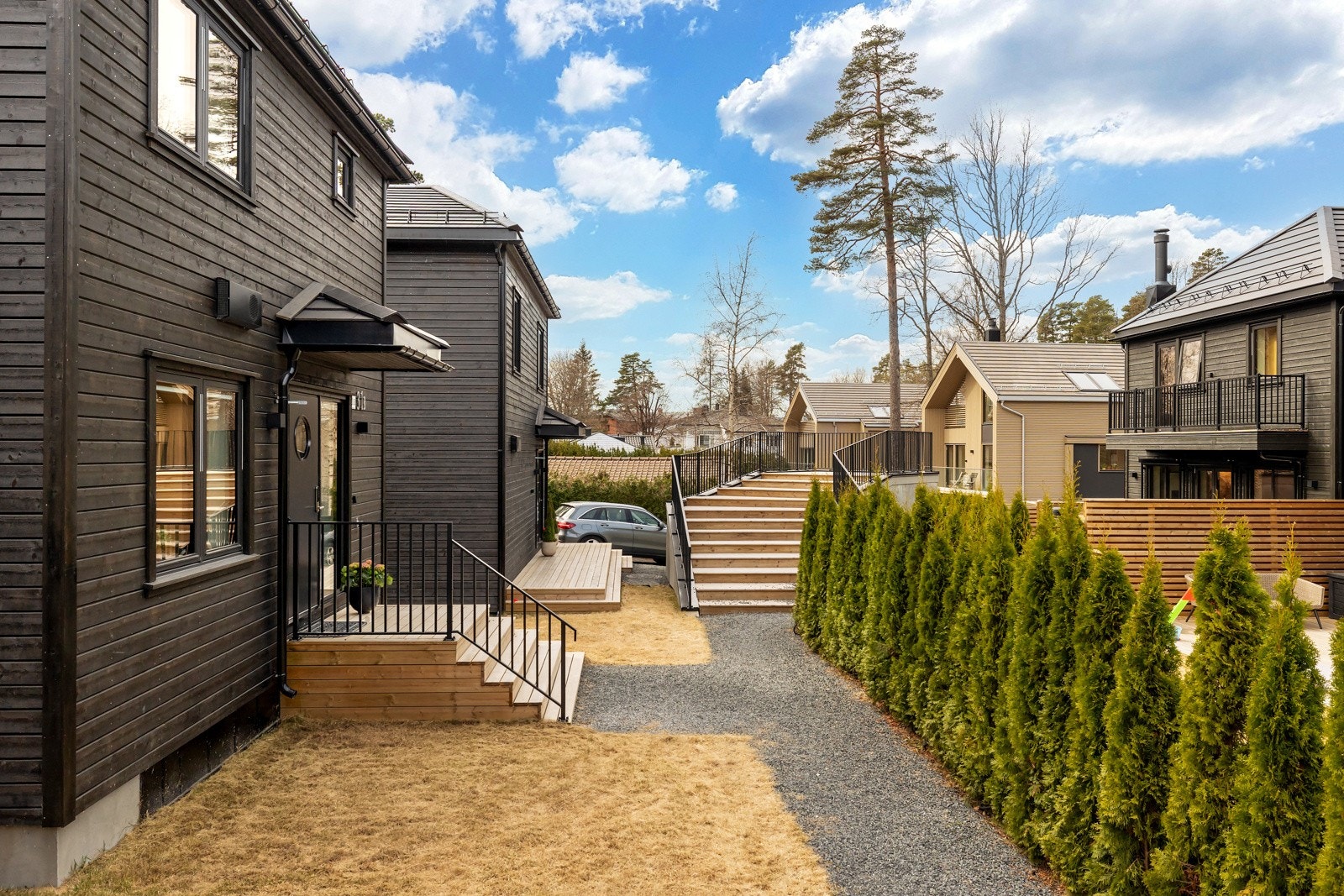 Det er flotte, opparbeida uteområder. Galleribilde