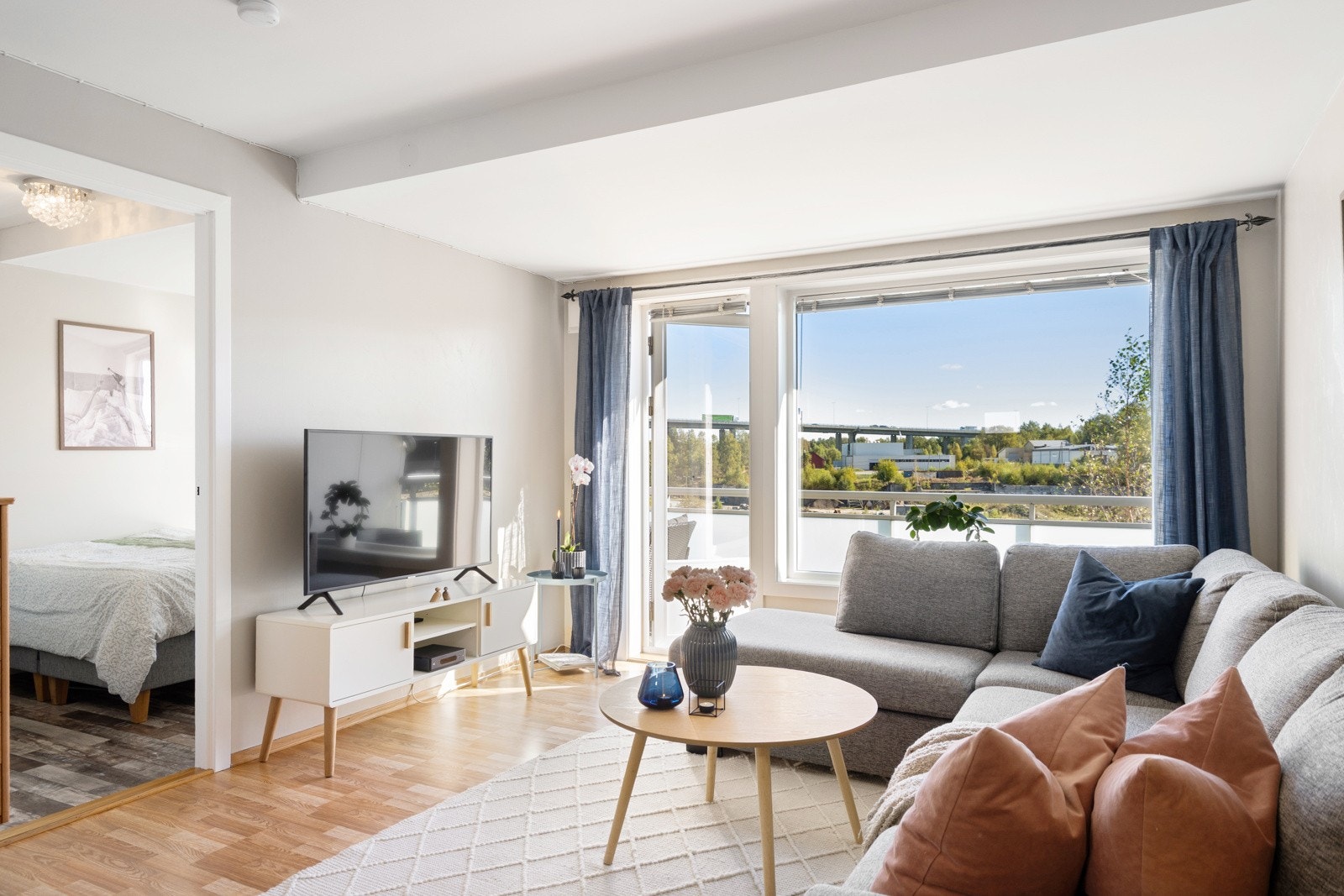 TV og internett er inkl. i felleskostnadene Galleribilde