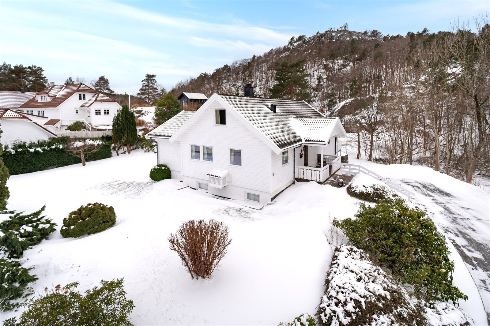 Tomten er hele Hele 1 178 kvm Galleribilde