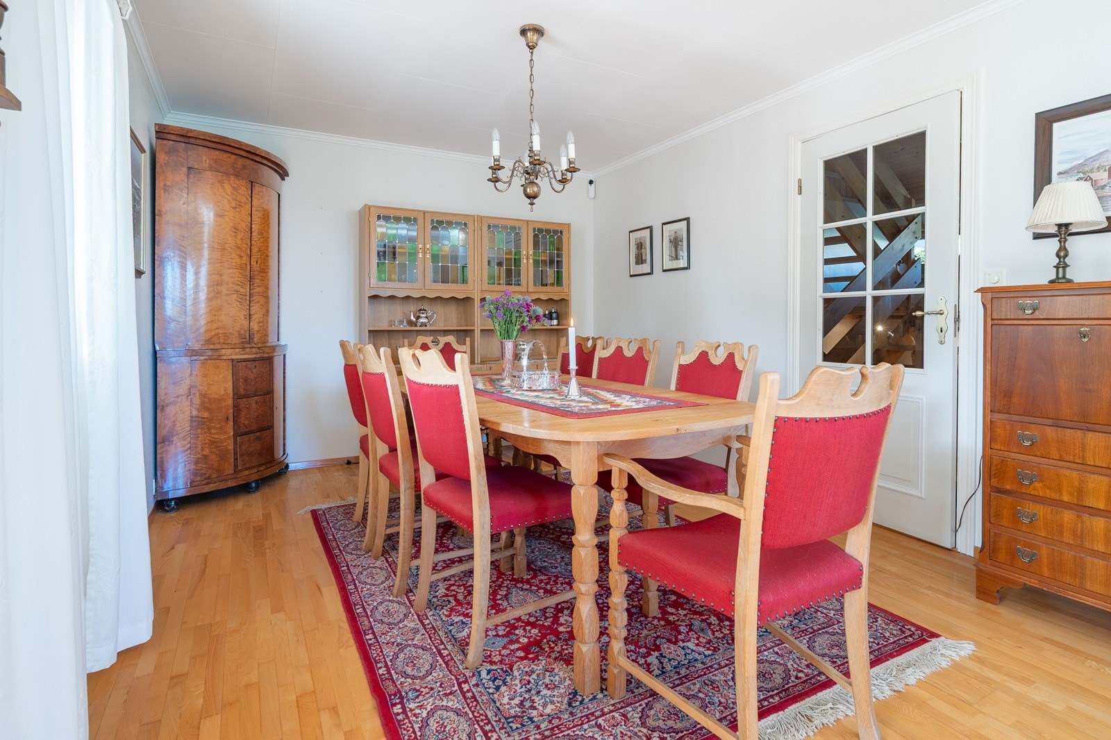 Plass til stor spisestue Galleribilde