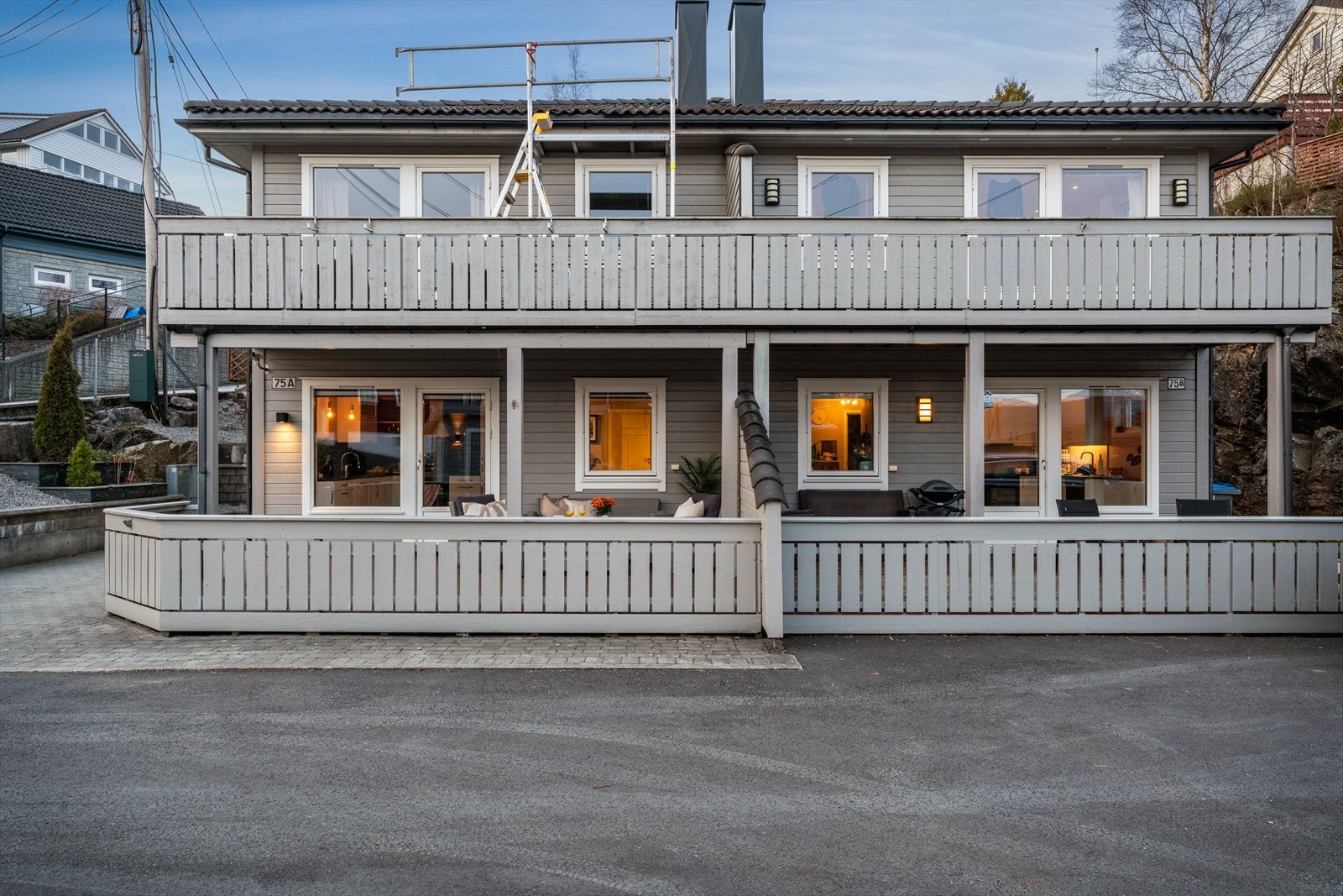 - Fra leiligheten er det kun 11 min gange til AMFI Askøy som byr på et bredt utvalg av butikker og restauranter - Galleribilde