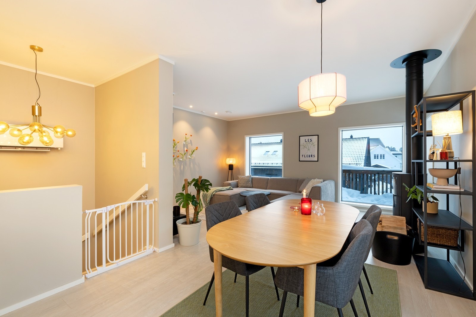 Effektiv og god planløsning som passer for en familie eller et par. Galleribilde