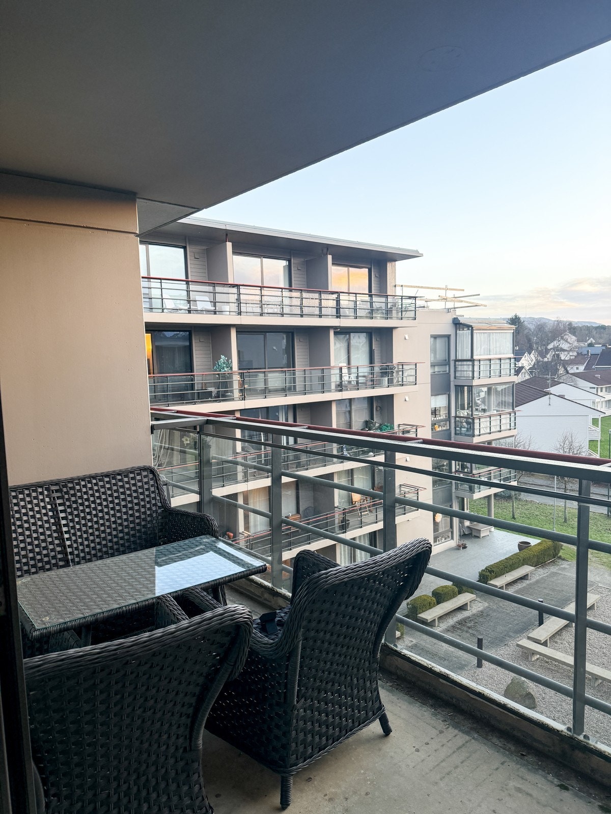 Velkommen til Breivikveien 17 - Flott 2-roms leilighet med sentral beliggenhet! Galleribilde