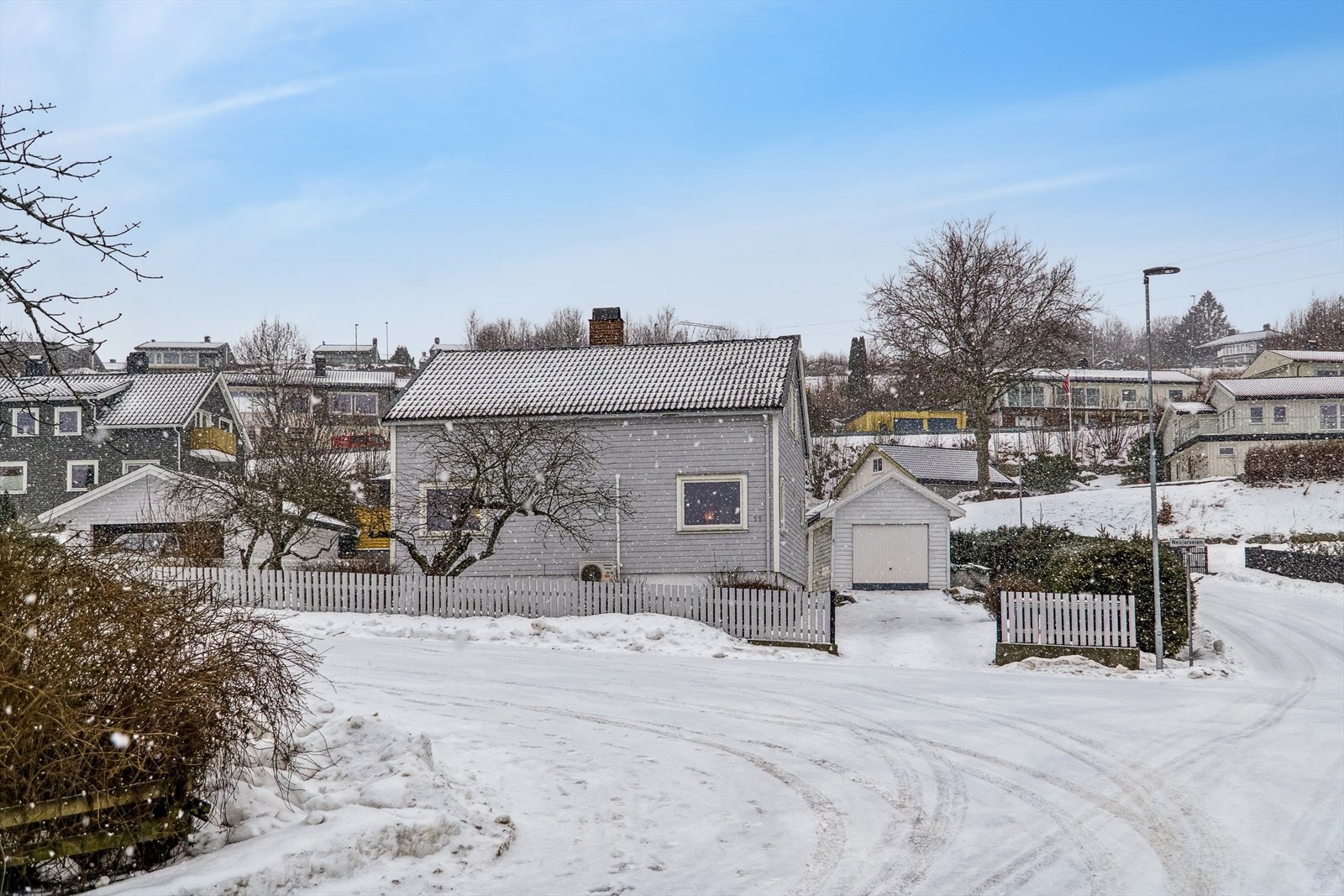 DNB Eiendom v/Lill Eco har gleden av å presentere Nesjarveien 11! Galleribilde