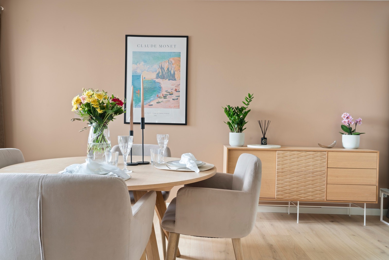 Her er det naturlig avsatt plass til spisegruppe Galleribilde