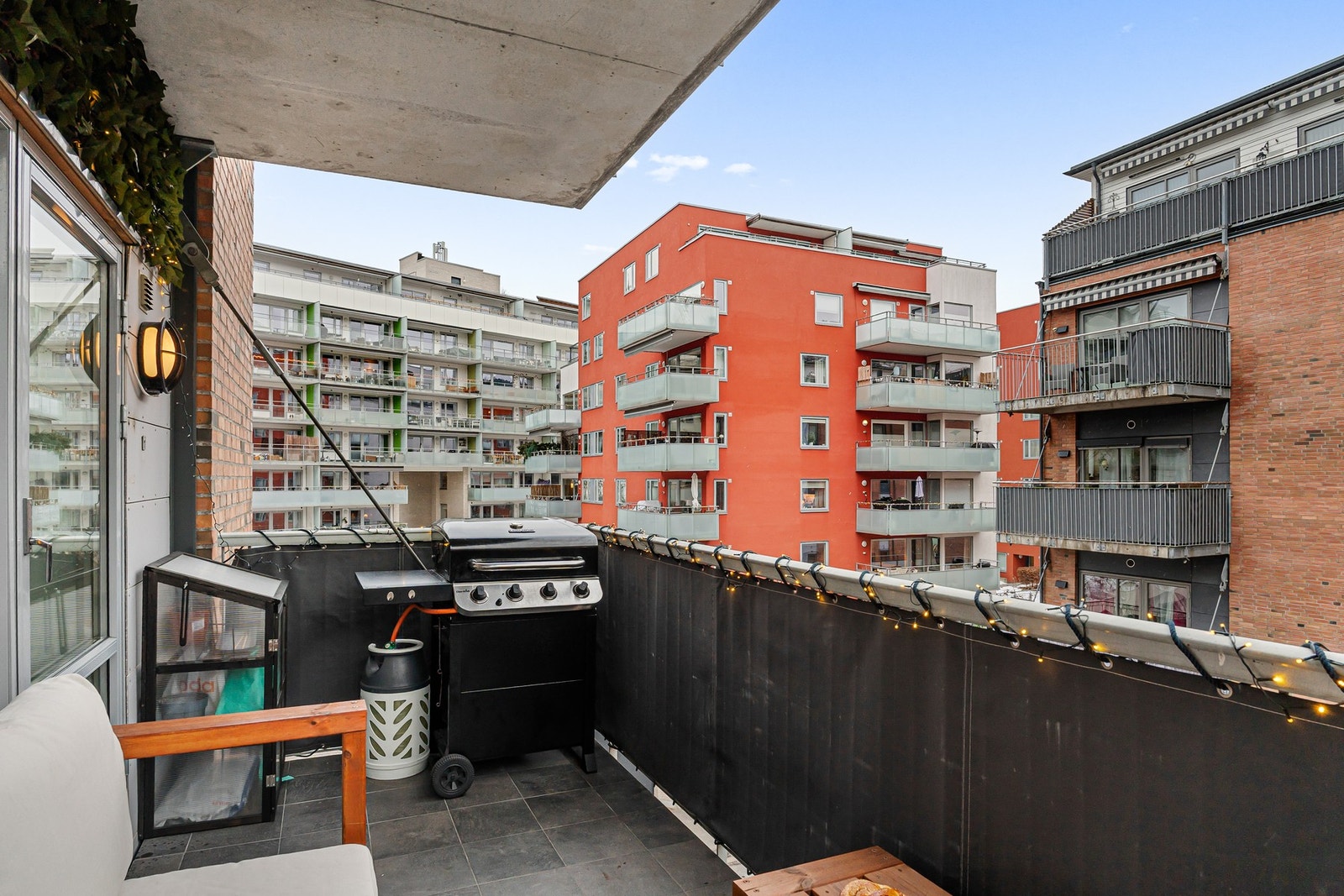 Sol på sommeren fra ca. klokken 09-15. Galleribilde