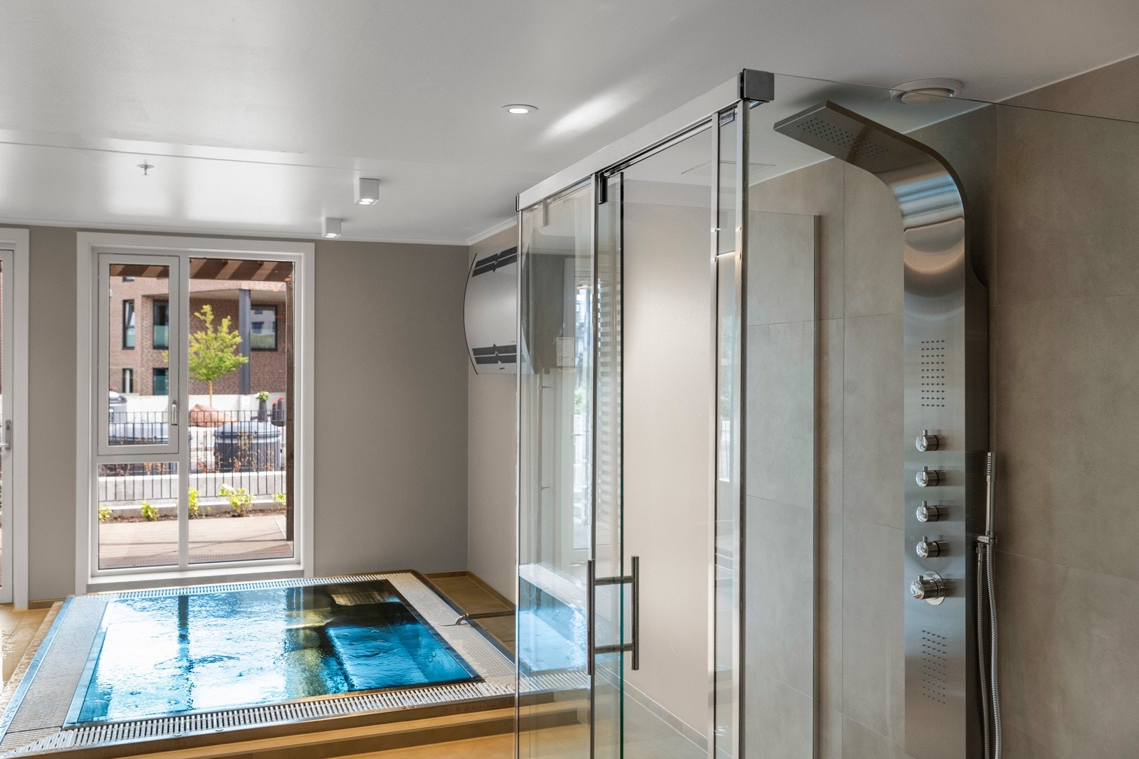 Felles spa Galleribilde