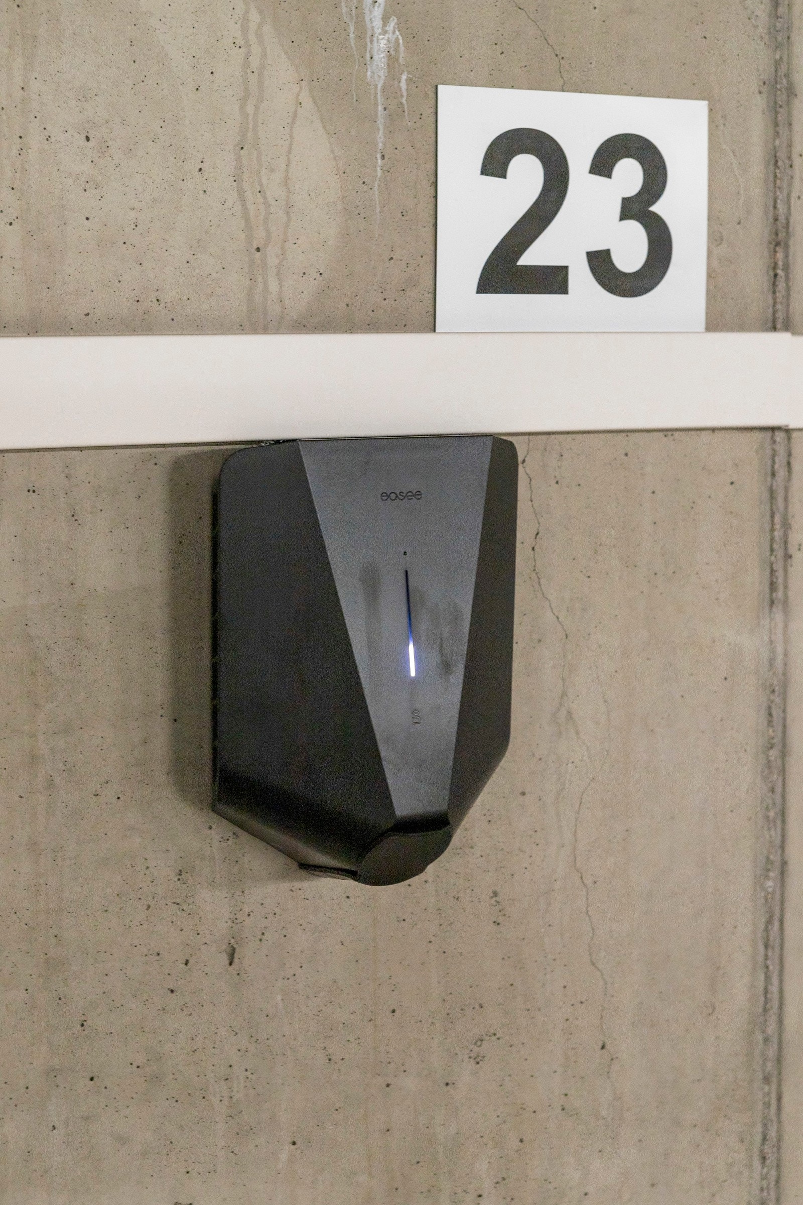 2 x ladestasjon Galleribilde