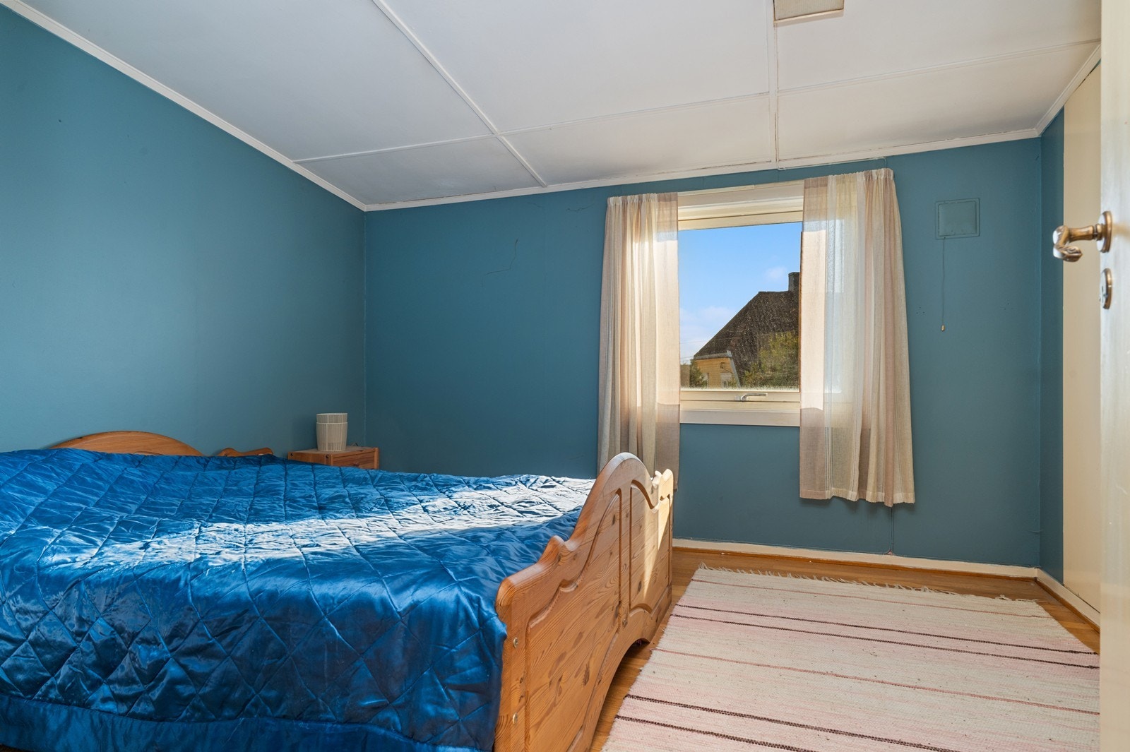 Soverom i 2. etasje med plass til dobbeltseng. Galleribilde