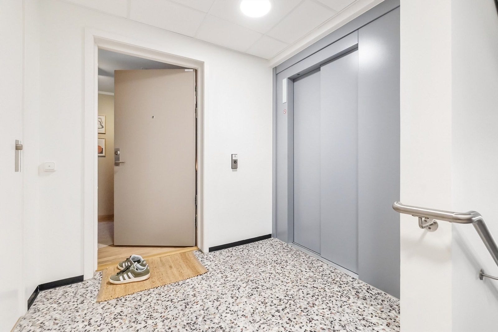 Bygget har heis så her slipper du trappene! Galleribilde