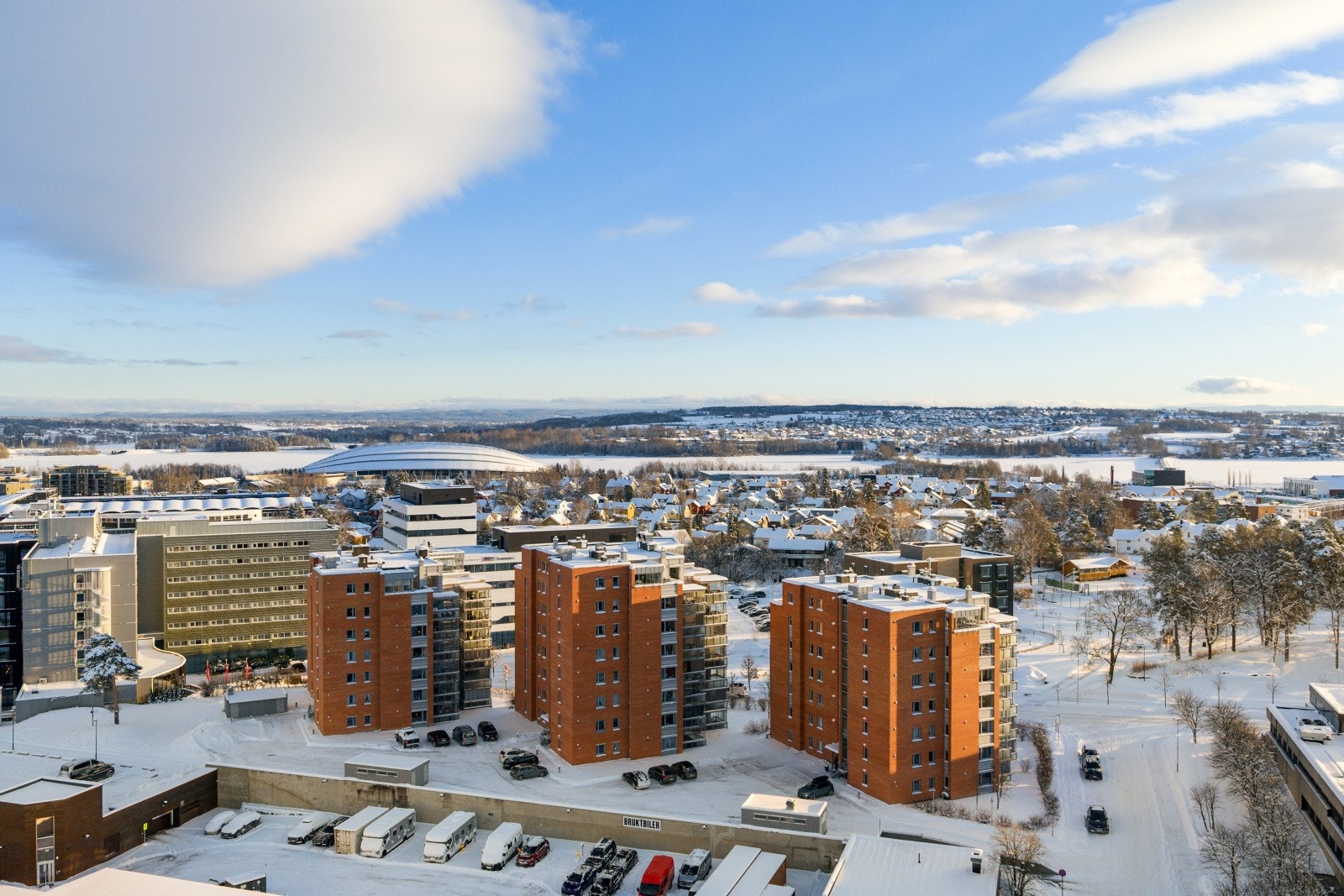 De daglige innkjøpene gjøres enkelt på CC Mat eller Kiwi, kun få minutter unna. Galleribilde