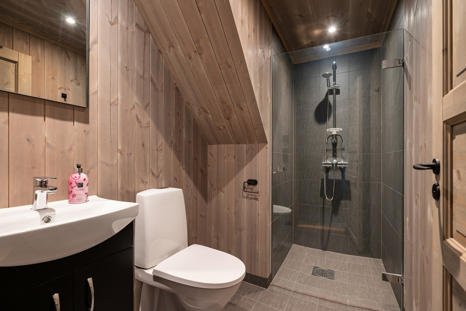 Baderom II Galleribilde