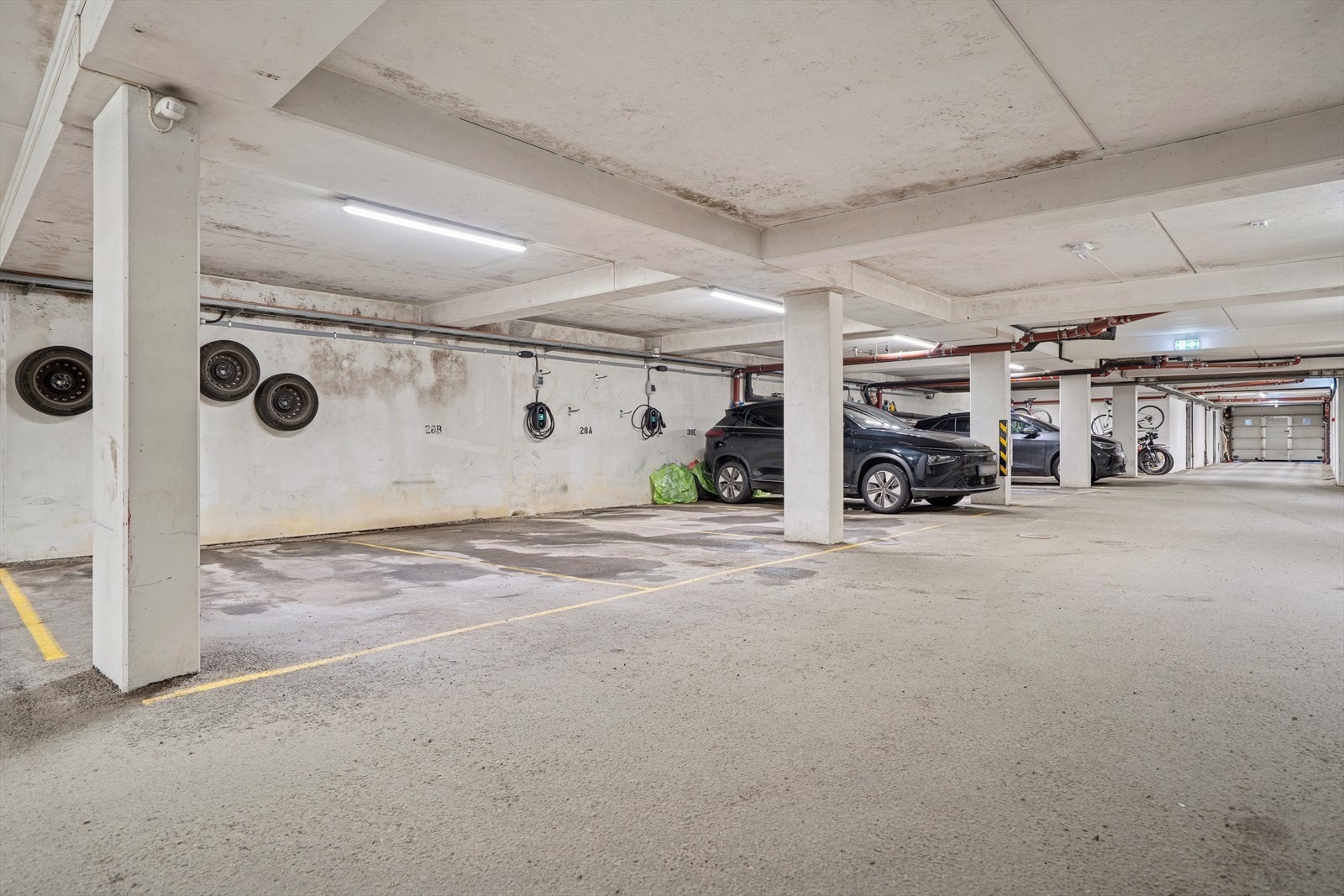 Det medfølger garasjeplass i felles garasjeanlegg. Galleribilde