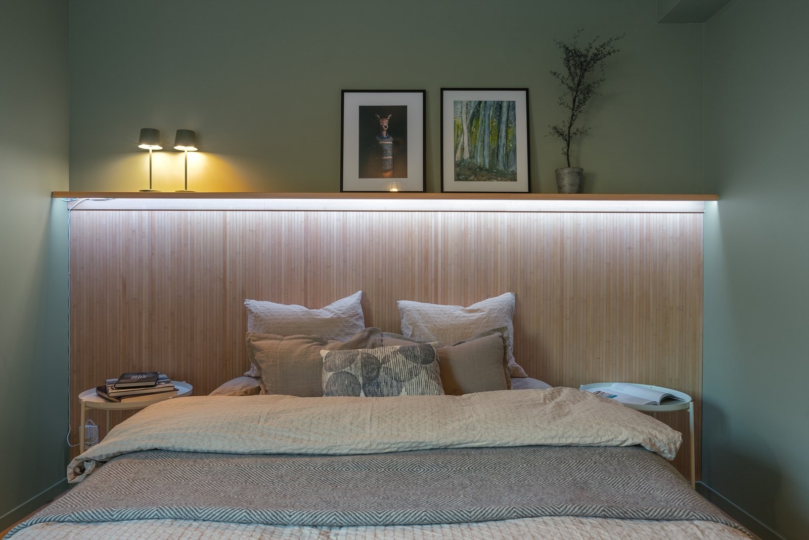 - Merk de lekre kvalitetene i integrert gavel og led-belysning - Galleribilde