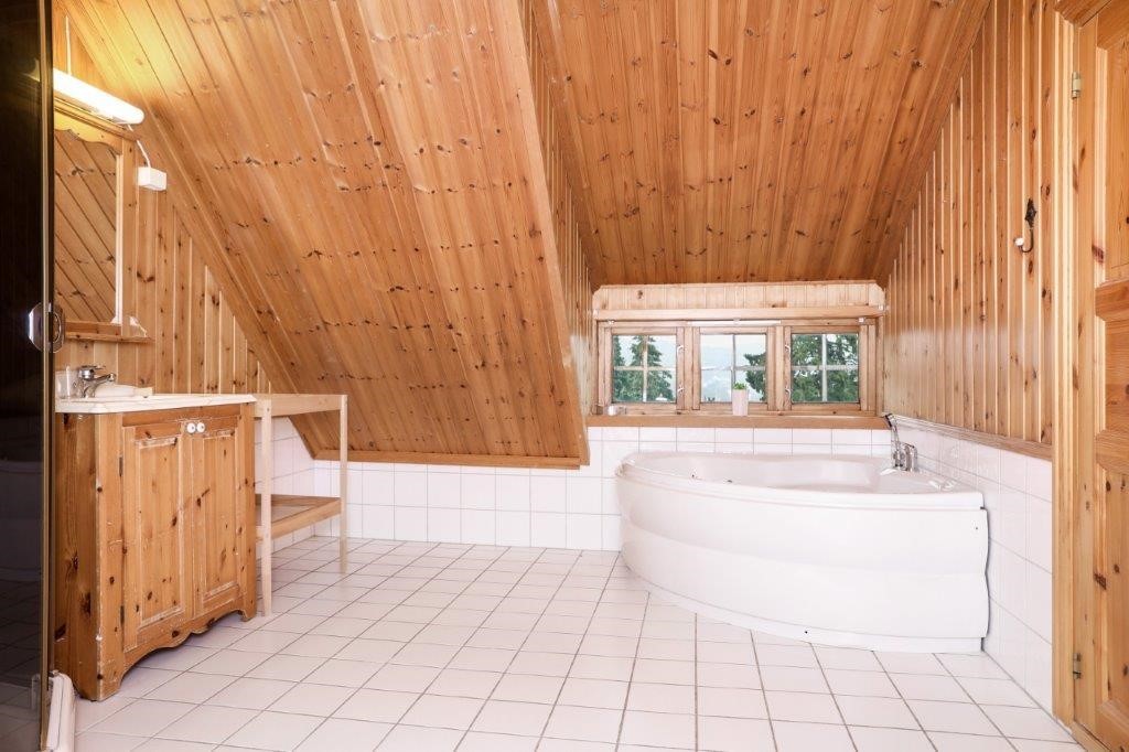 Bad i 2 etg Galleribilde