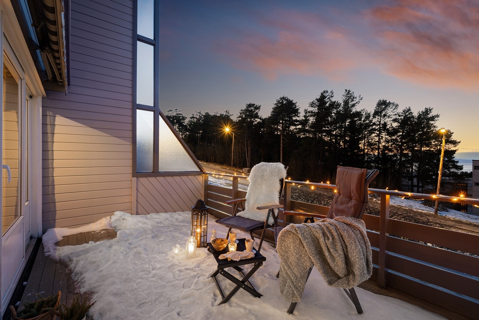 Her får man ypperlige sol- og utsiktsforhold utover Trondheimsfjorden Galleribilde