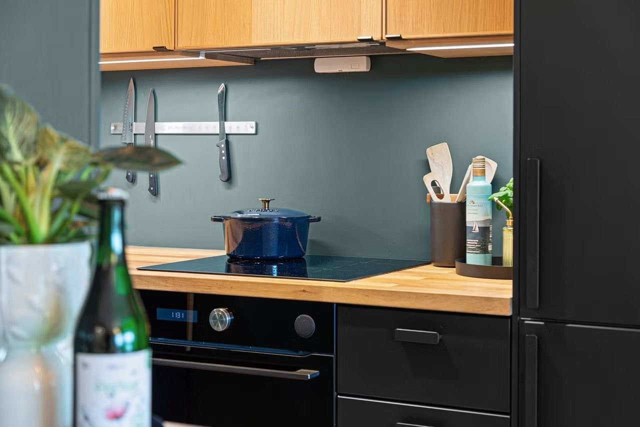 Det er montert komfyrvakt på kjøkkenet Galleribilde