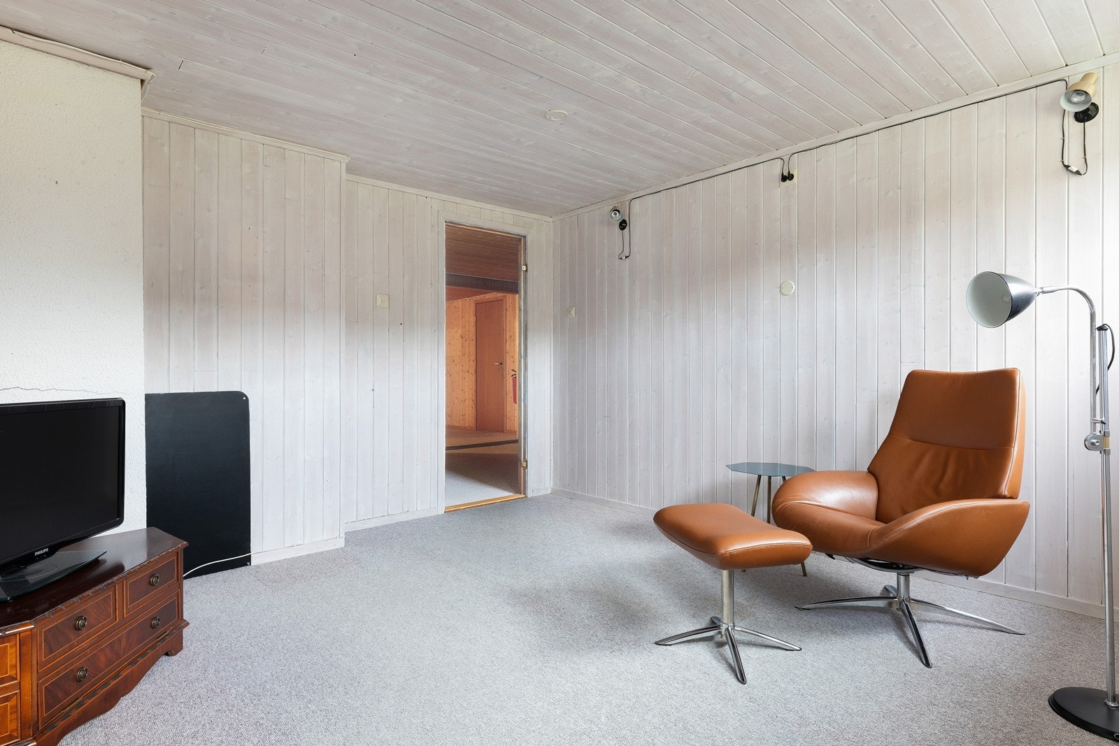 Hobbyrom (brukt til kjellerstue, ikke godkjent) Galleribilde