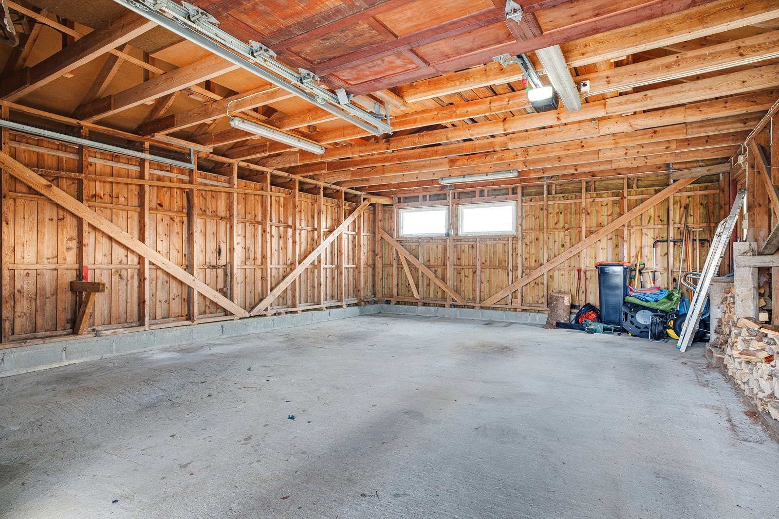 Garasje. Galleribilde