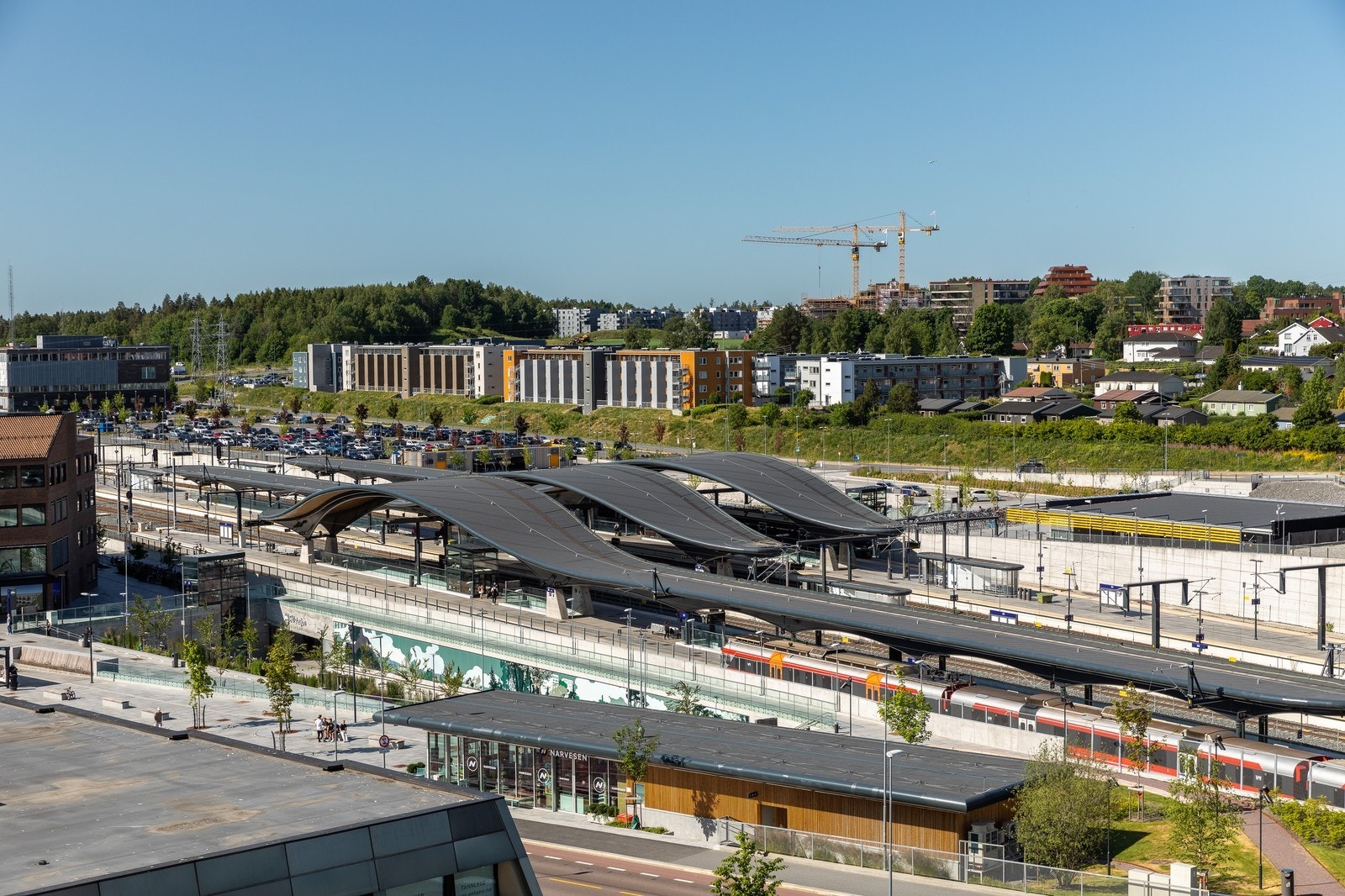 Ski stasjon er kun et steinkast unna leiligheten. Galleribilde