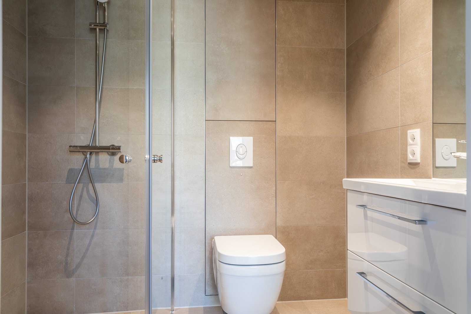 Bad II, tilknyttet hovedsoverom. Galleribilde