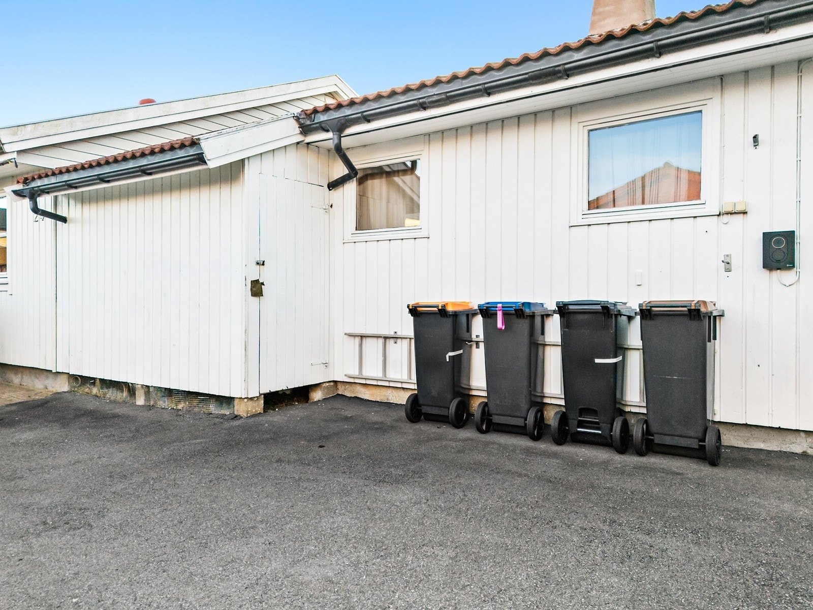 Bod ved inngangsparti Galleribilde