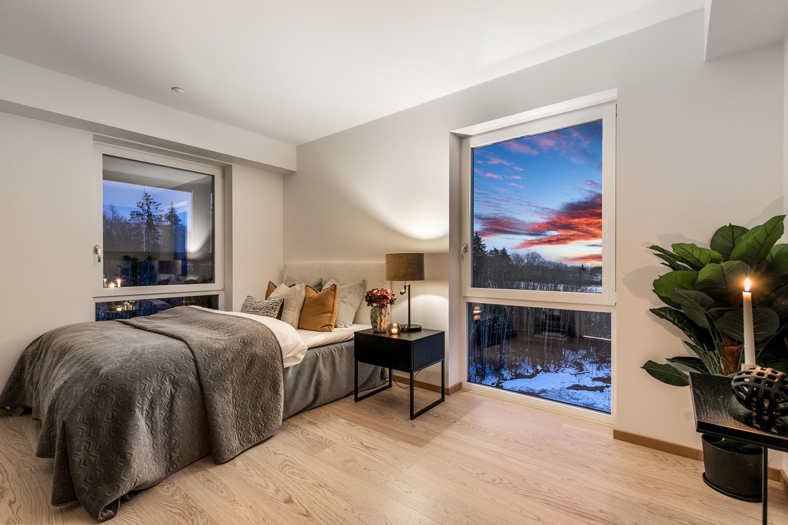 Lyst og innbydende hovedsoverom. Bilde fra M504 Galleribilde