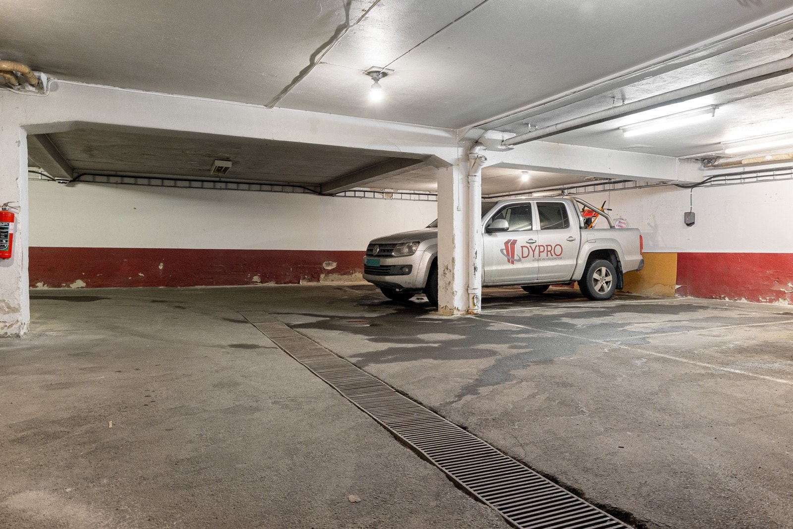 Mulighet for kjøp av parkeringsplass i garasjeanlegget til leilighetsbygget Galleribilde