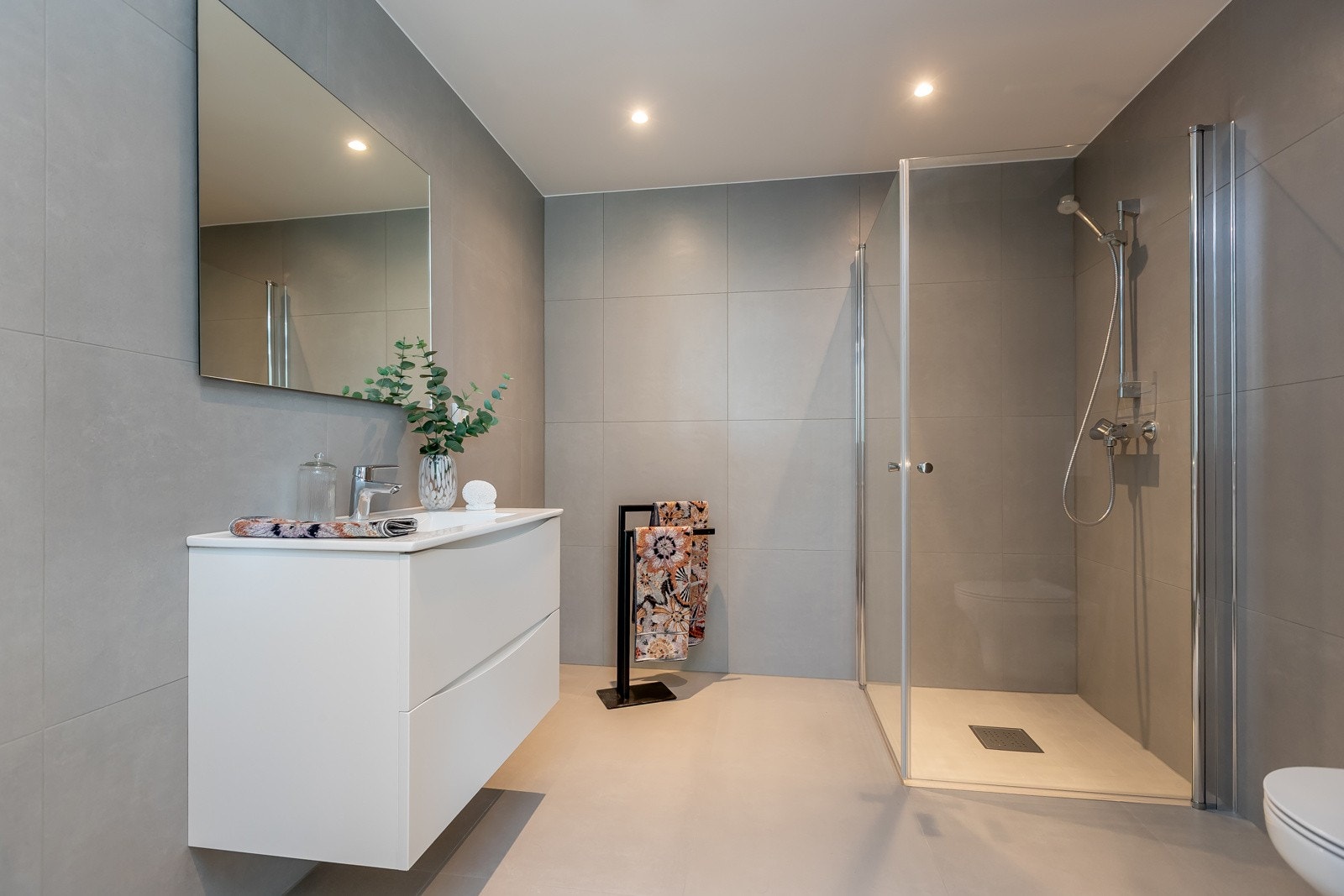 Varmekabler i gulvet Galleribilde