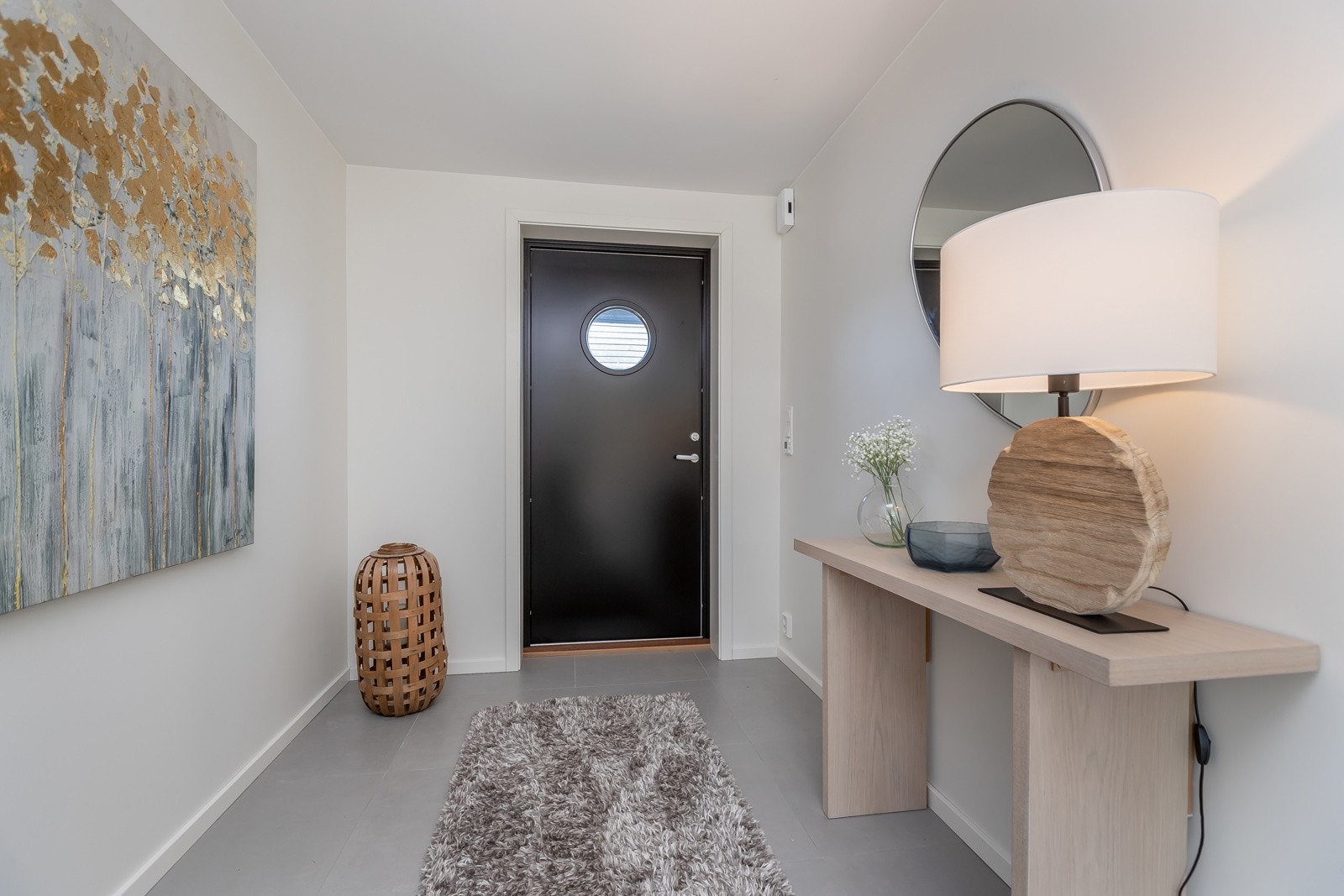 Romslig gang Galleribilde