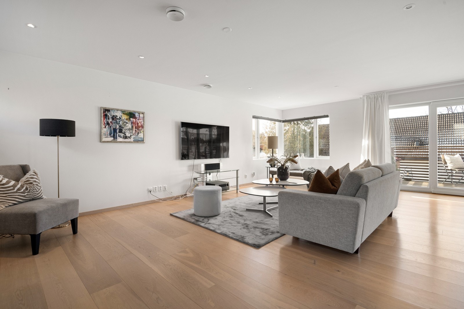 God plass med gode muligheter for å innrede slik man måtte ønske. Galleribilde