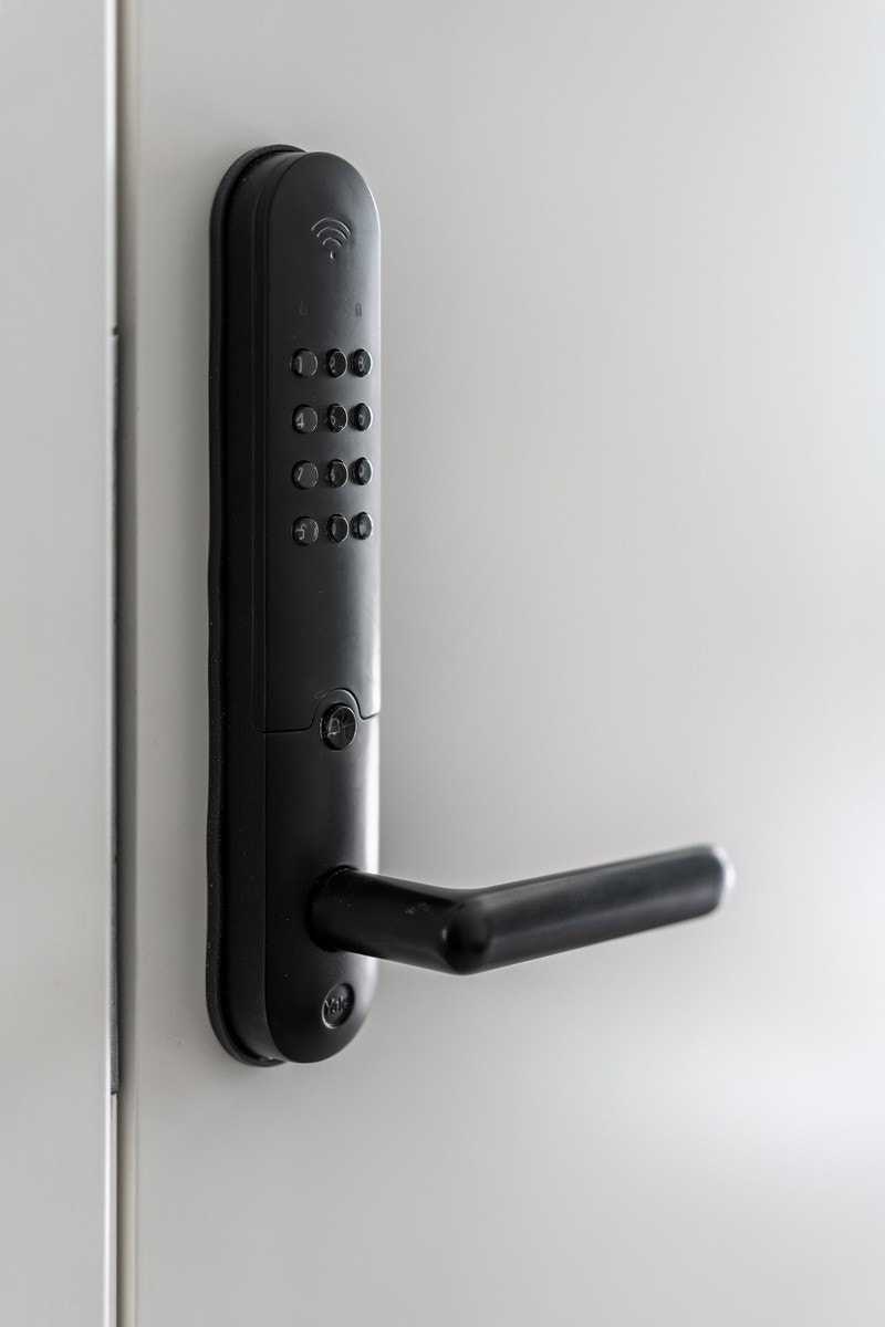 Yale Doorman for sømløs, sikker og automatisk tilgang til leiiligheten Galleribilde